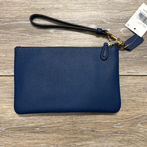 COACH WRISTLET PEBBLE LEATHER TRUE BLUE SMALL NWT - Picture 2 of 7
